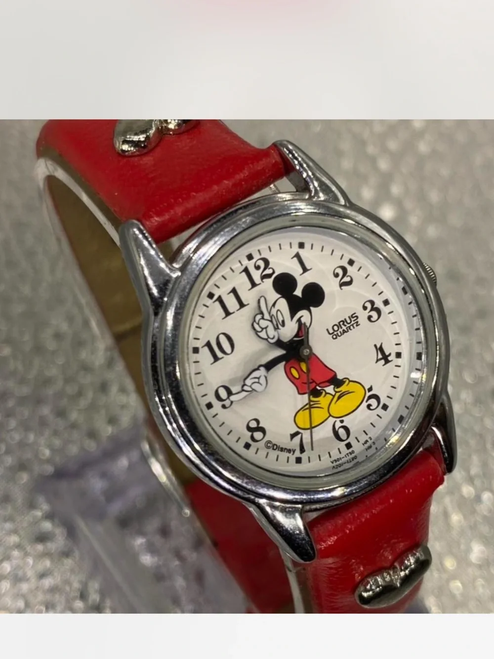 Ladies “ Disney ^^^ Lorus Quartz Mickey Mouse ♥️  Watch *** Collector’s *
